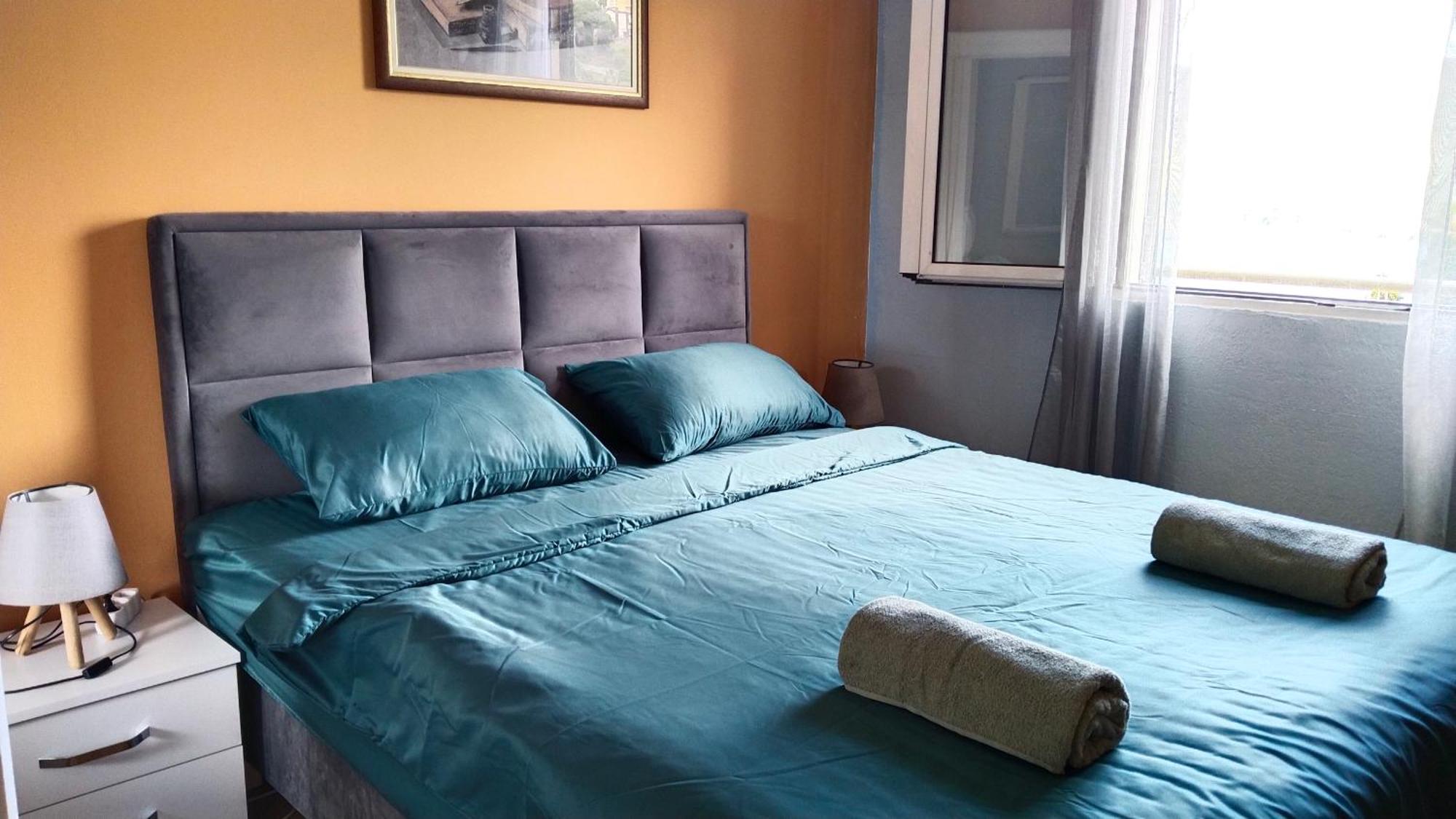 Apartments "Belle Vue" Херцег-Нови Экстерьер фото